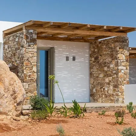 Villa Vinangelo, A Cycladic Elegant On Paros Island