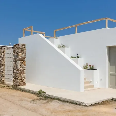Villa Vinangelo, A Cycladic Elegant On Paros Island Glifades