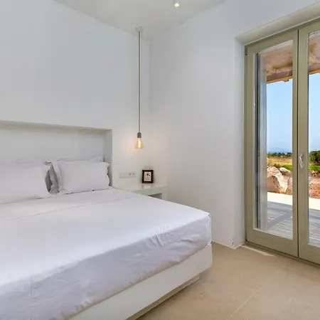 Vinangelo, A Cycladic Elegant On Paros Island Glifades