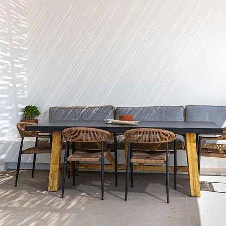 빌라 Vinangelo, A Cycladic Elegant On Paros Island